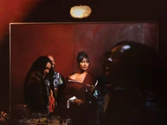 Jupiter di Joy Crookes: un’orchestra di emozioni sotto cieli infiniti