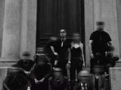 Capo Plaza torna con “Hustle Mixtape Vol. 2”: 15 tracce, collaborazioni top e ritorno alle origini