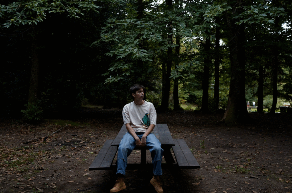 Screenshot-2025-11-11-alle-16.19.50-1024x678 ALIENO pubblica “VIVO”: la musica come casa, respiro e rinascita