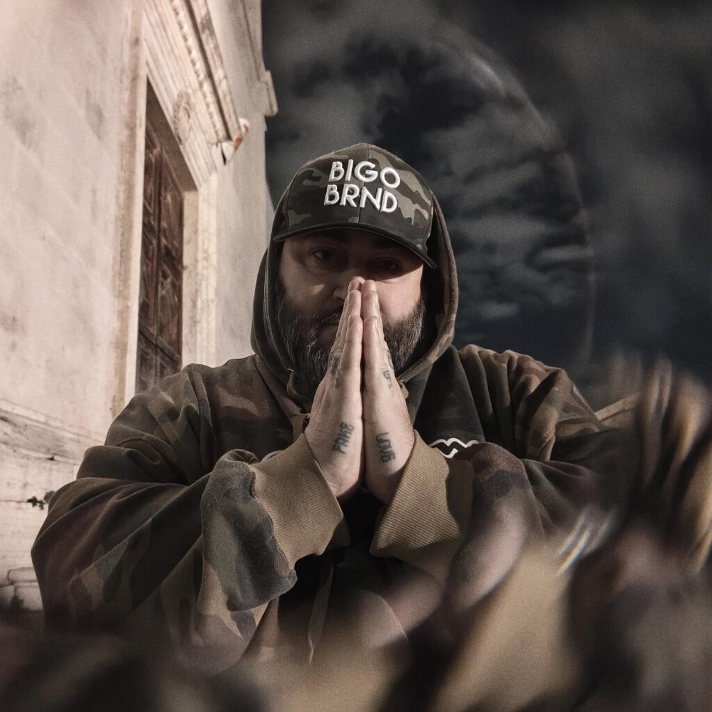 IMG-20260203-WA0005-1024x1024 Ill Grosso, poetica street nella MESSA DI MEZZANOTTE. L'intervista