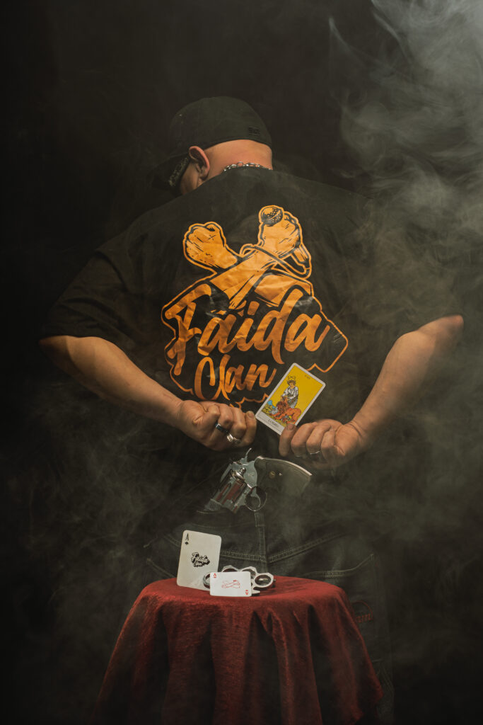 DSC03350-2-683x1024 Faida Clan, “Figli delle tempeste” è un manifesto di resistenza senza filtri