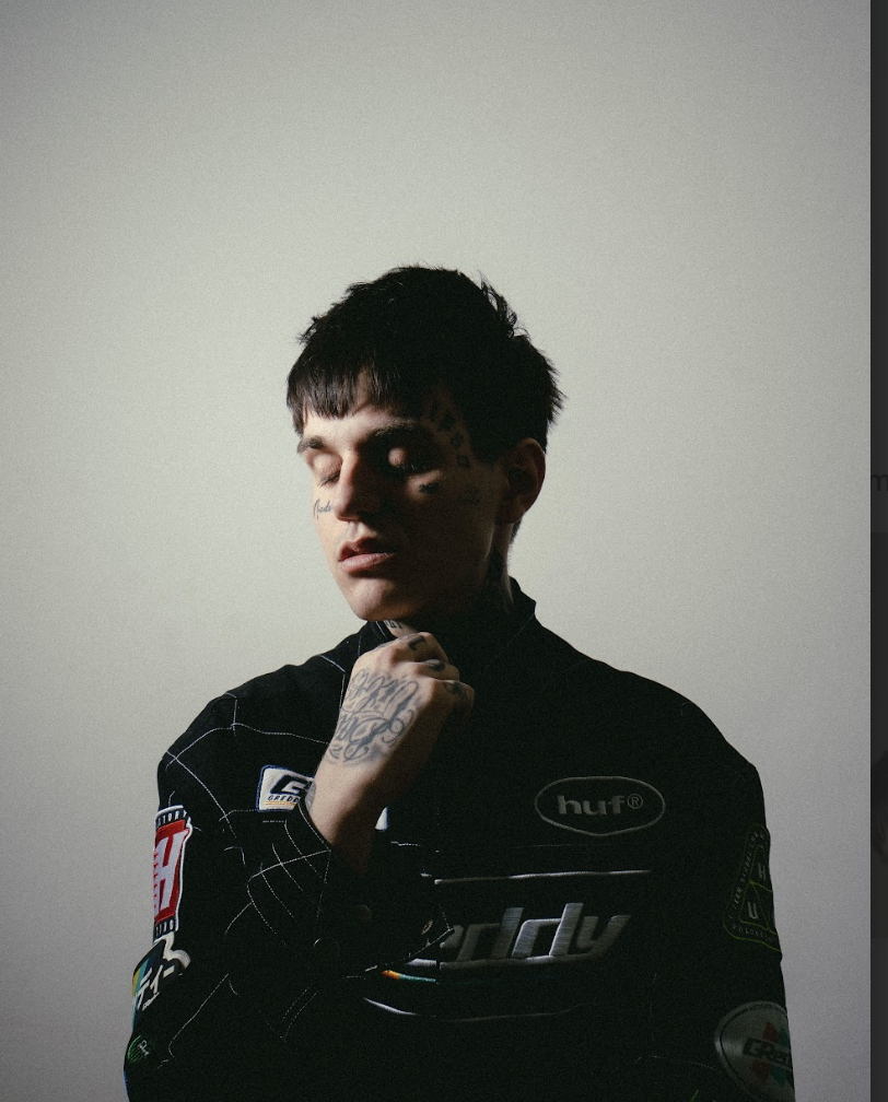 Screenshot-2026-03-12-alle-16.48.28 Shama24k pubblica “16 ANNI”: il nuovo singolo racconta gli errori e i traumi dell’adolescenza