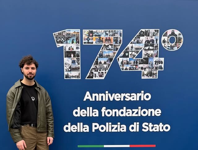 Revman agente poliziotto rapper